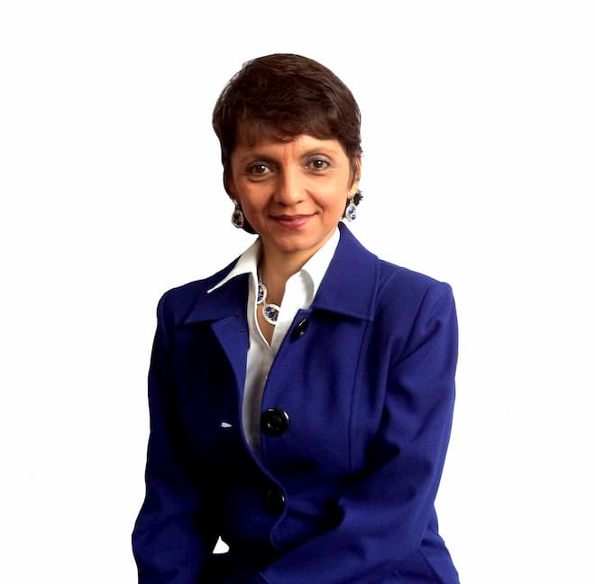 Nhora Letrado